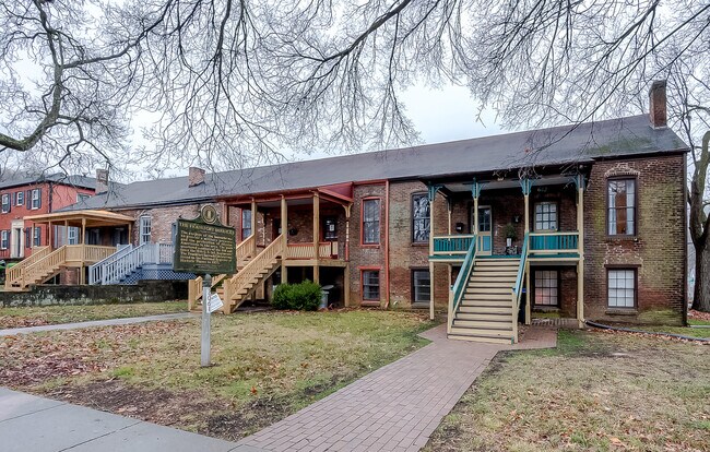 Foto del edificio - 612 Shelby St