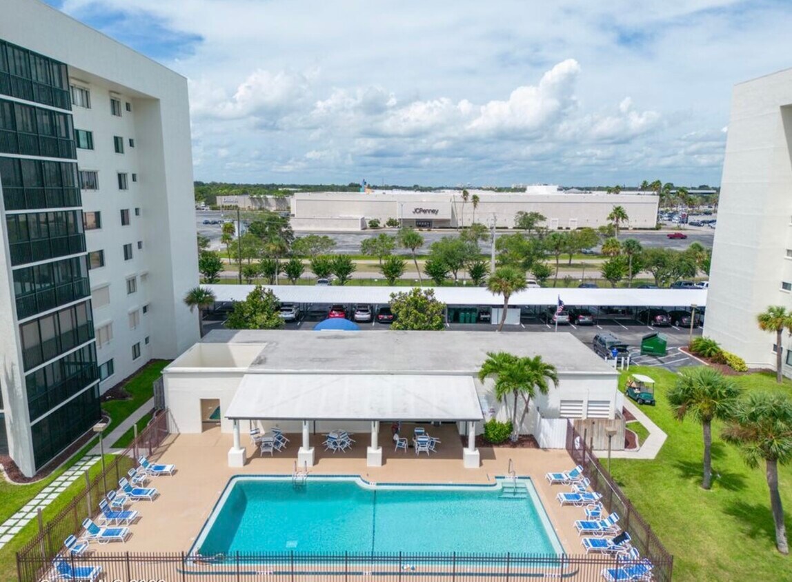 Waterfront with two pools - 200 S Sykes Creek Pky