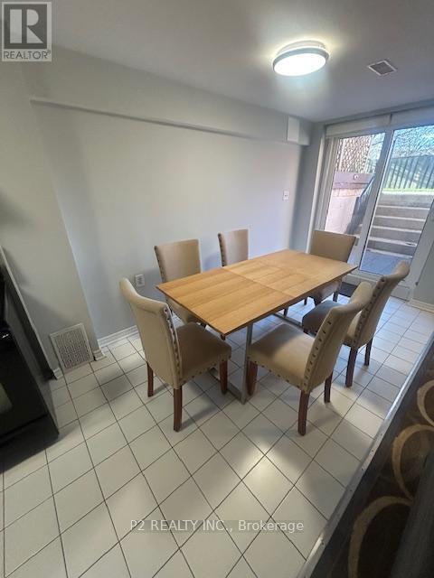 Building Photo - 1385 Ferncliff Cir