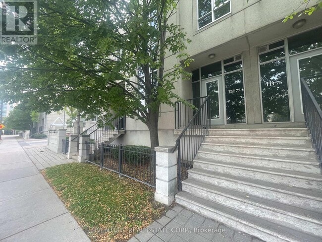 Building Photo - 83-TH83 Borough Dr