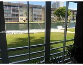 Foto del edificio - 3551 NE 169th St