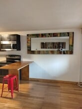 Building Photo - 340 Main St