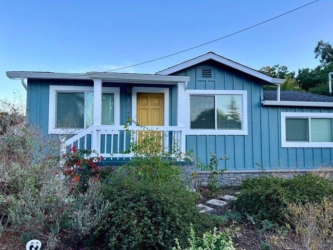 Fully Furnished Comfort + Rare Central A/C... - Fully Furnished Comfort + Rare Central A/C... House