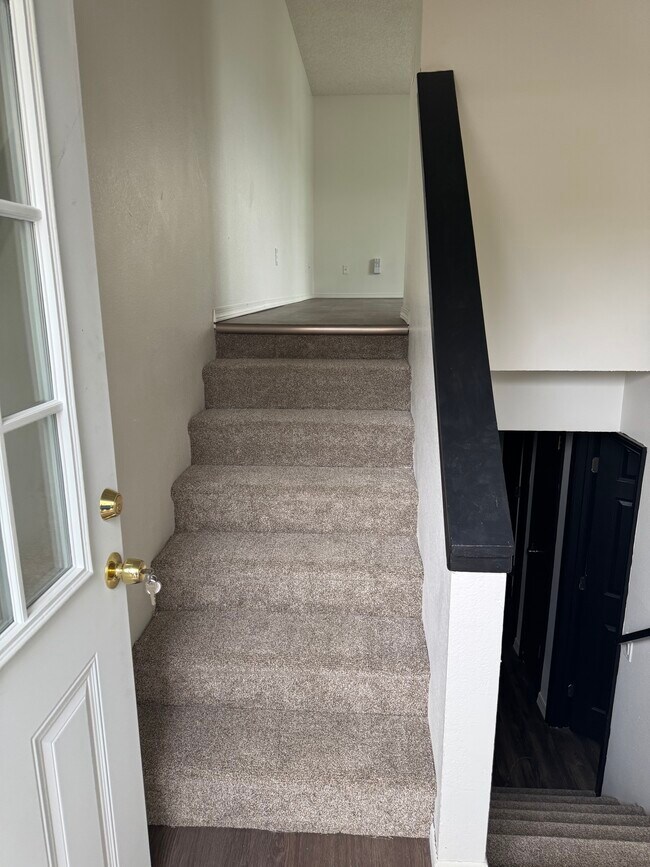 Foto del edificio - 655 Lund Ln