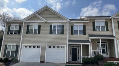 Building Photo - 304 Sugar Maple Ave