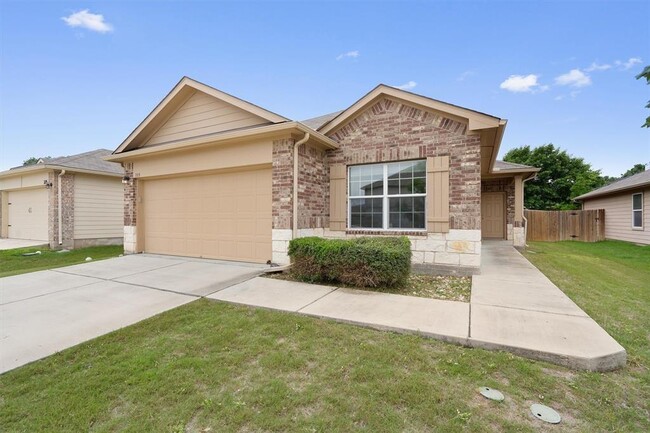 Building Photo - 335 Cibolo Creek Dr