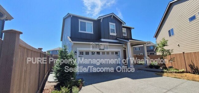 Foto del edificio - 6925 Honeylocust Ct NE
