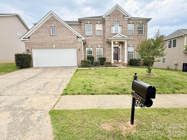 Building Photo - 13141 Wilburn Park Ln