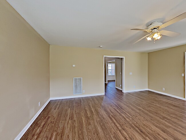 Building Photo - 1201 Blairfield Drive