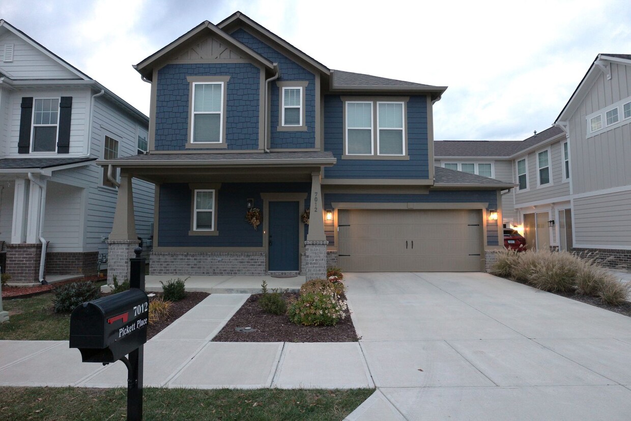 Primary Photo - Beautiful 4 Bedroom Carmel Home!