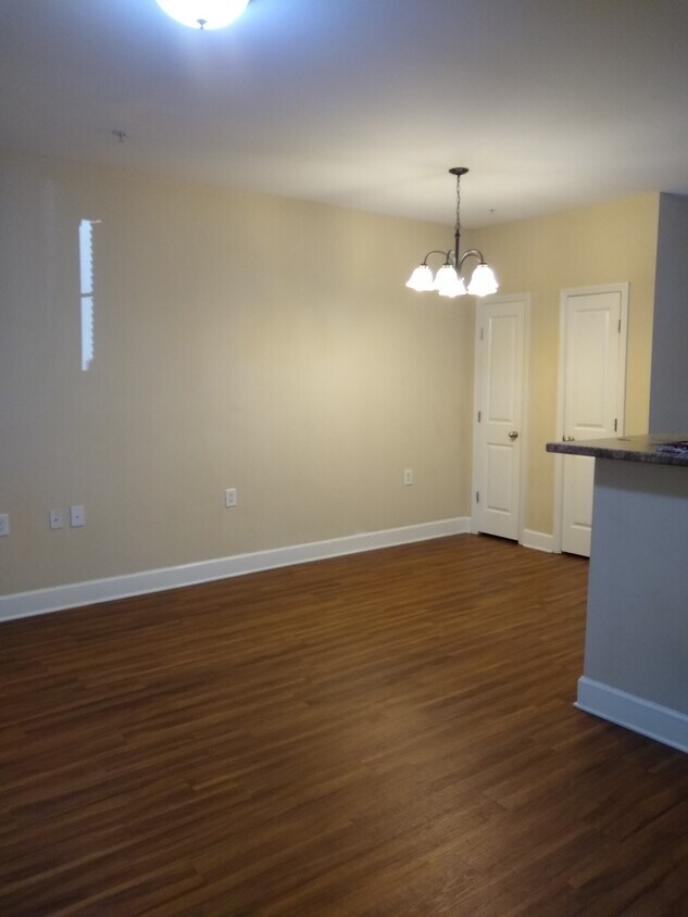 7009 Lenox Village Dr Unit 206, Nashville, TN 37211 Condo for Rent in