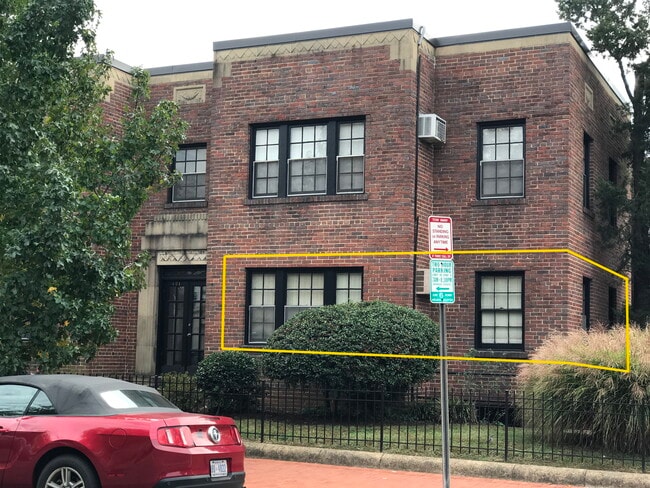 Building Photo - 401 A St NE