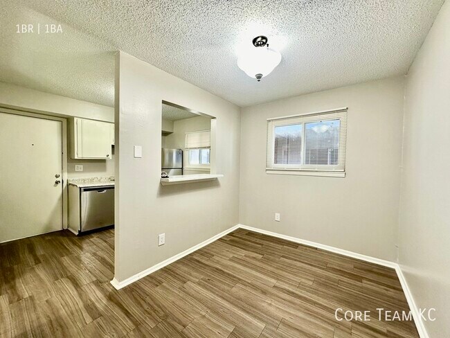 Building Photo - Midtown 1 Bedroom For Rent!