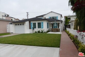 Building Photo - 309-3095 Jasmine Ave