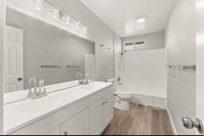 Foto del edificio - 320 Willie James Jones Ave