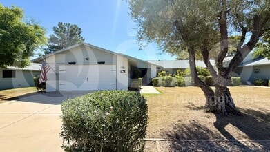 Building Photo - 12527 W Prospect Dr
