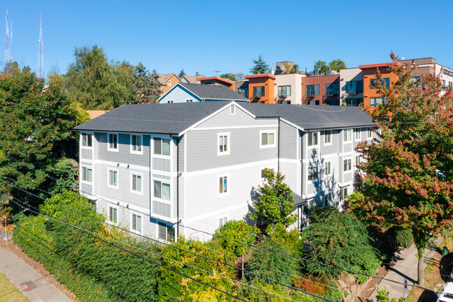 Building Photo - Gregory Gene Apartments