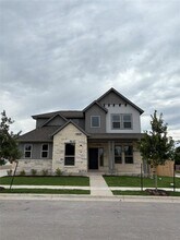 Building Photo - 400 Treadwell Ln