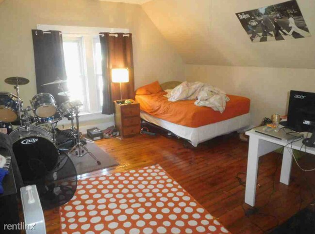 Foto del edificio - 2614 Moorman Ave