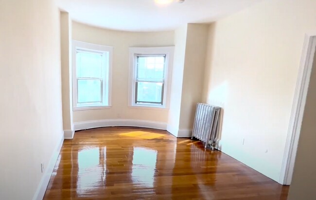 Building Photo - 1315 Commonwealth Ave