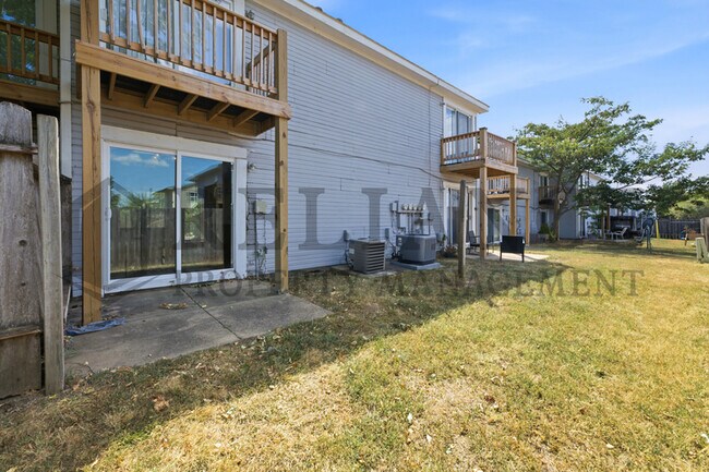 Foto del edificio - 7206-3 West Douglas Avenue