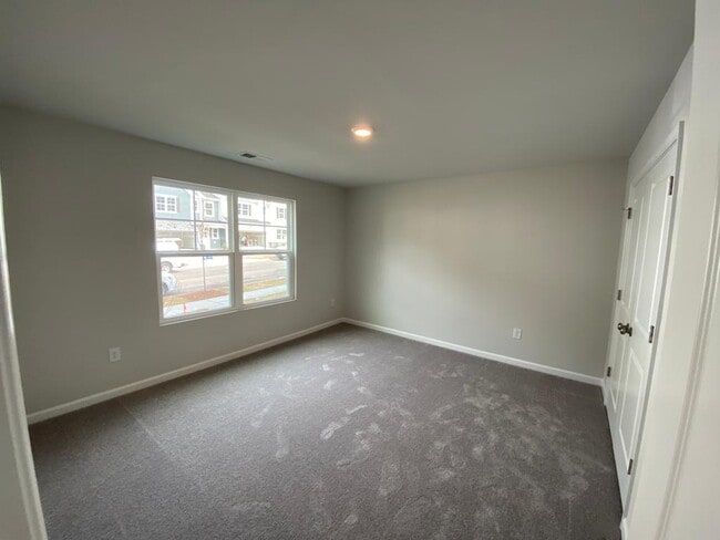 Building Photo - 1827 Starlit Sky Ln