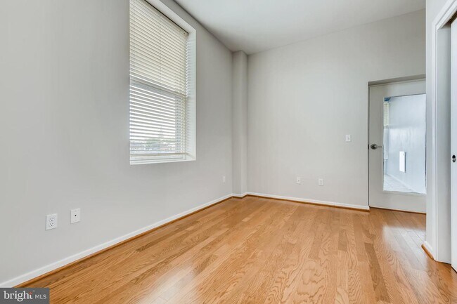 Foto del edificio - 1211 Light St