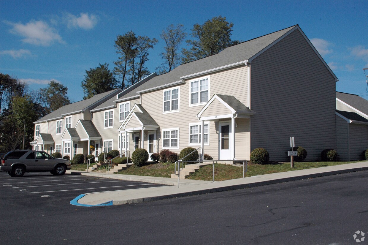 Foto principal - Roth Village
