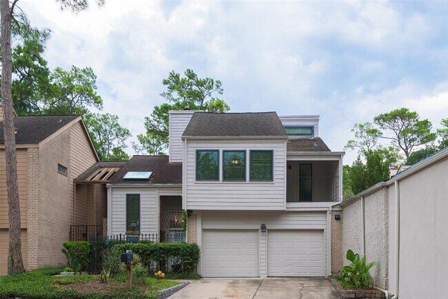 Building Photo - 10130 Valley Forge Dr