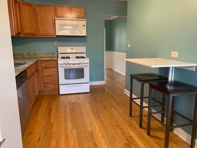 Primary Photo - 6135 W Rosedale Ave