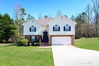 Building Photo - 724 Hezekiah Way