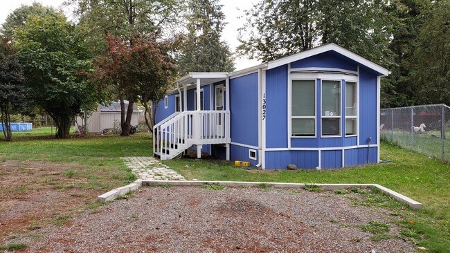 Foto del edificio - 2 br, 1 bath House - 13022 225th Ave E
