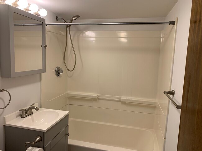 Foto del edificio - 177 Boyden St