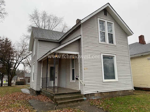 Primary Photo - 1115 Park Ave