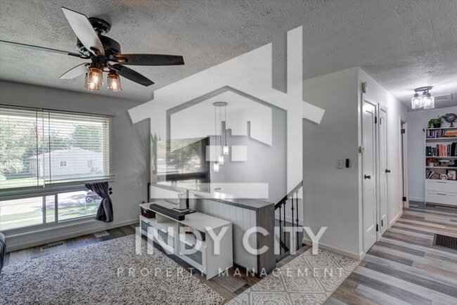 Building Photo - 4144 Balboa Dr