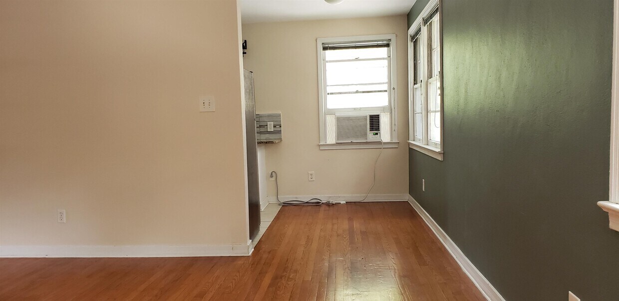 Primary Photo - 55 Riberia St