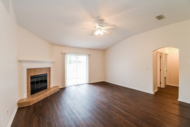 Building Photo - 2931 Jubilee Ln