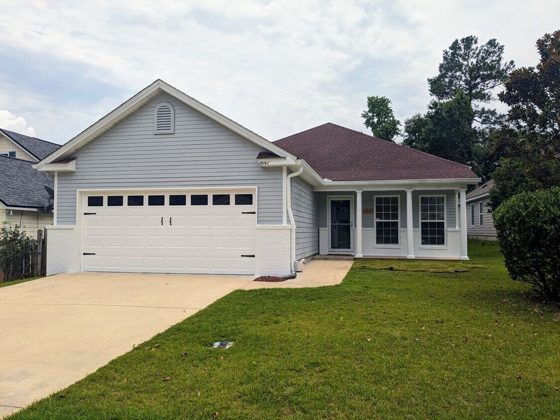 Primary Photo - Charming 4BR House in Tallahassee