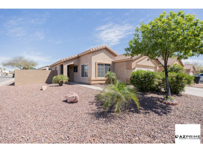 Building Photo - Welcome to this Captivating 3/2 Chandler H...