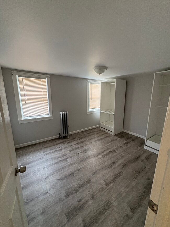 Bedroom 2 - 28 Murray St