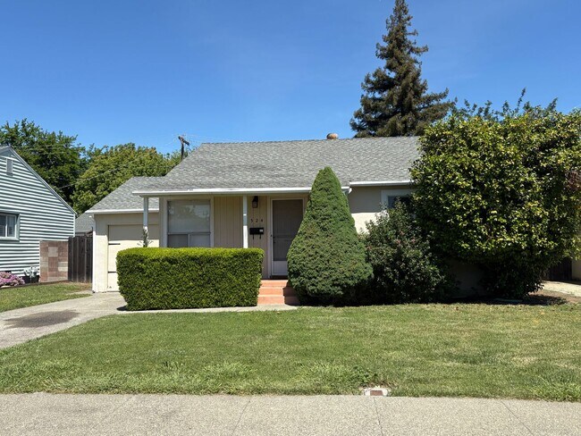 Foto del edificio - 324 Cottonwood St