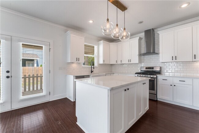 Foto del edificio - 6513 W Pleasant Way