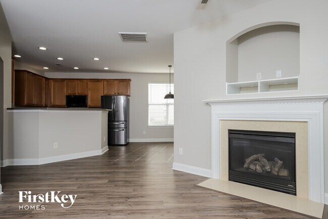 Building Photo - 143 Millstone Ln