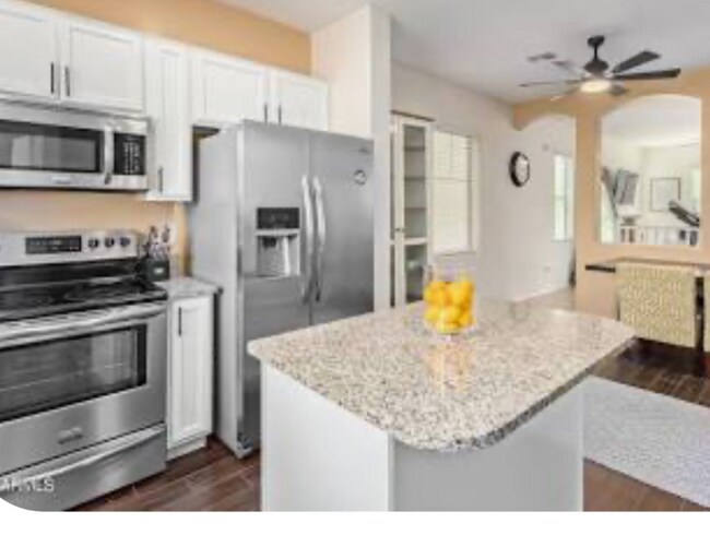 Foto del edificio - 2031 N 77th Ln