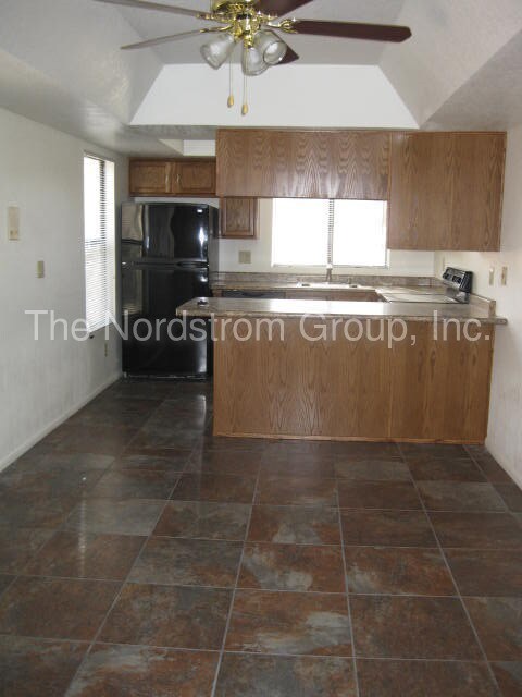 Primary Photo - Grant/SIlverbell-2457 N Ironwood Ridge Drive