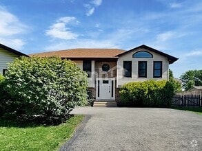 Building Photo - 6511 Goldhaber Ln