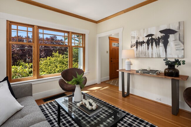Entry - into living room - 6712 16th Ave NW