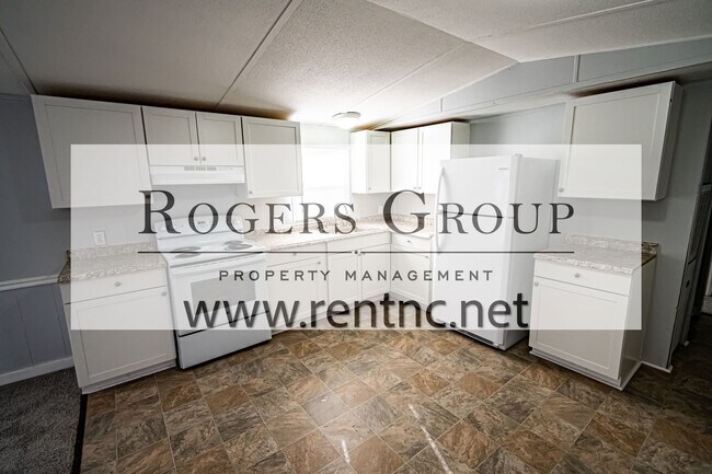 Foto del edificio - 15 Freedom Ln