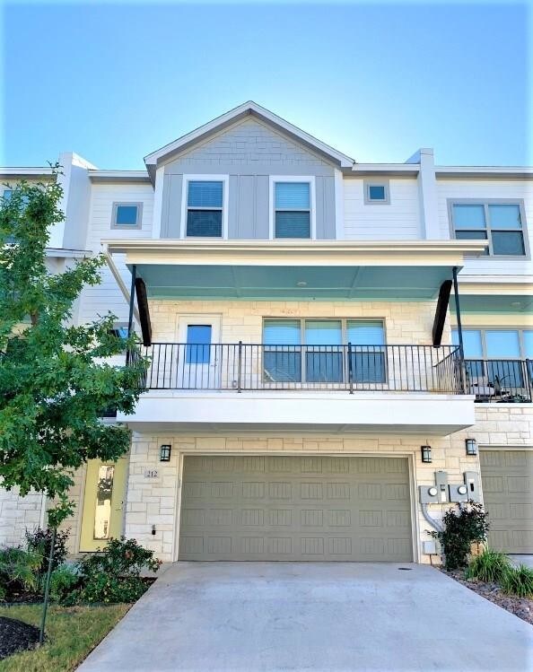 Building Photo - 212 Birch Oak Ln