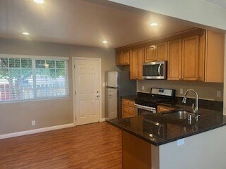 Foto principal - 37160 Walnut St